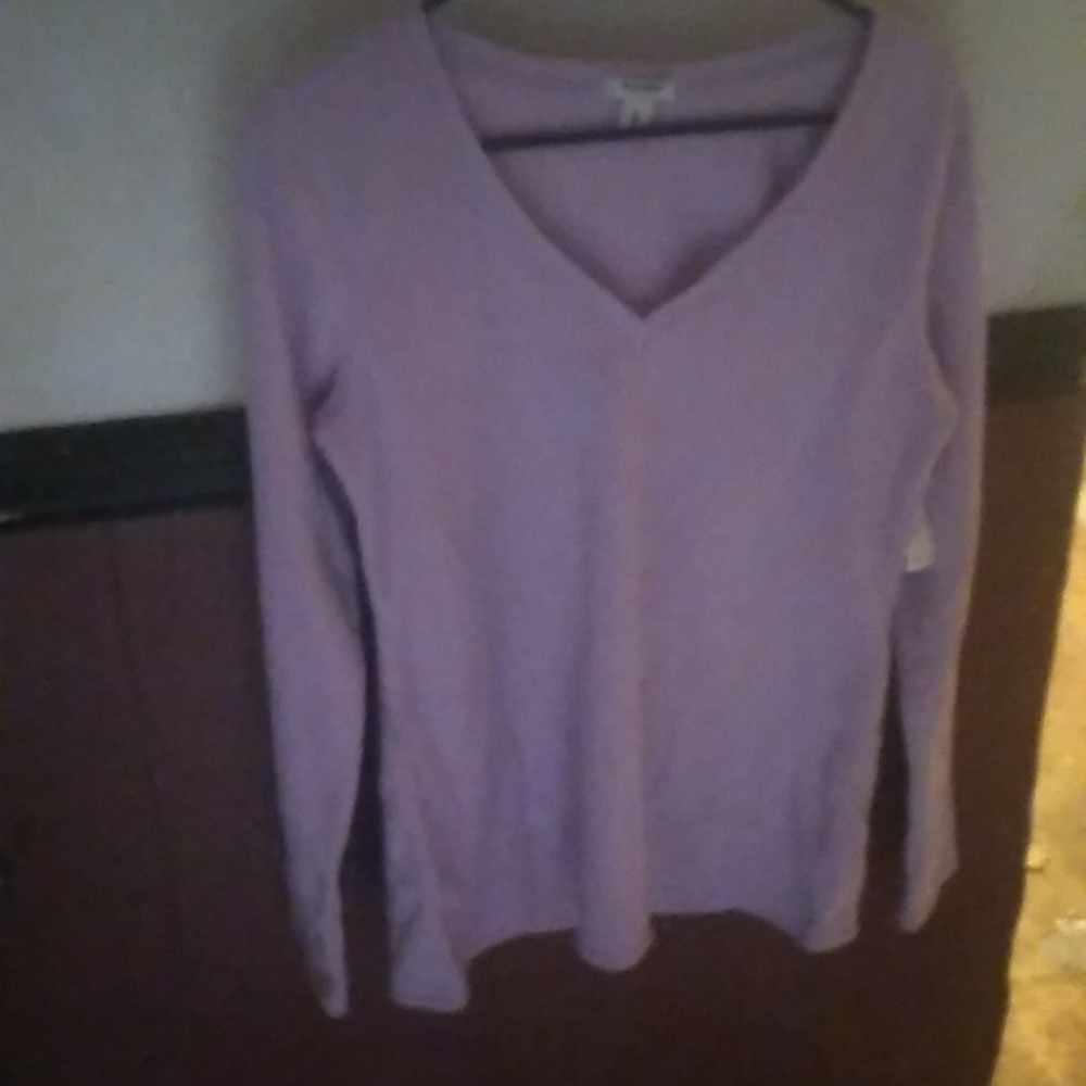 V neck shirt